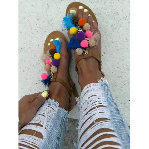 Sandále s pestrými ozdobami VEVINA+ veľkosť: 40