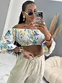 Kvetovaný crop-top TESSA