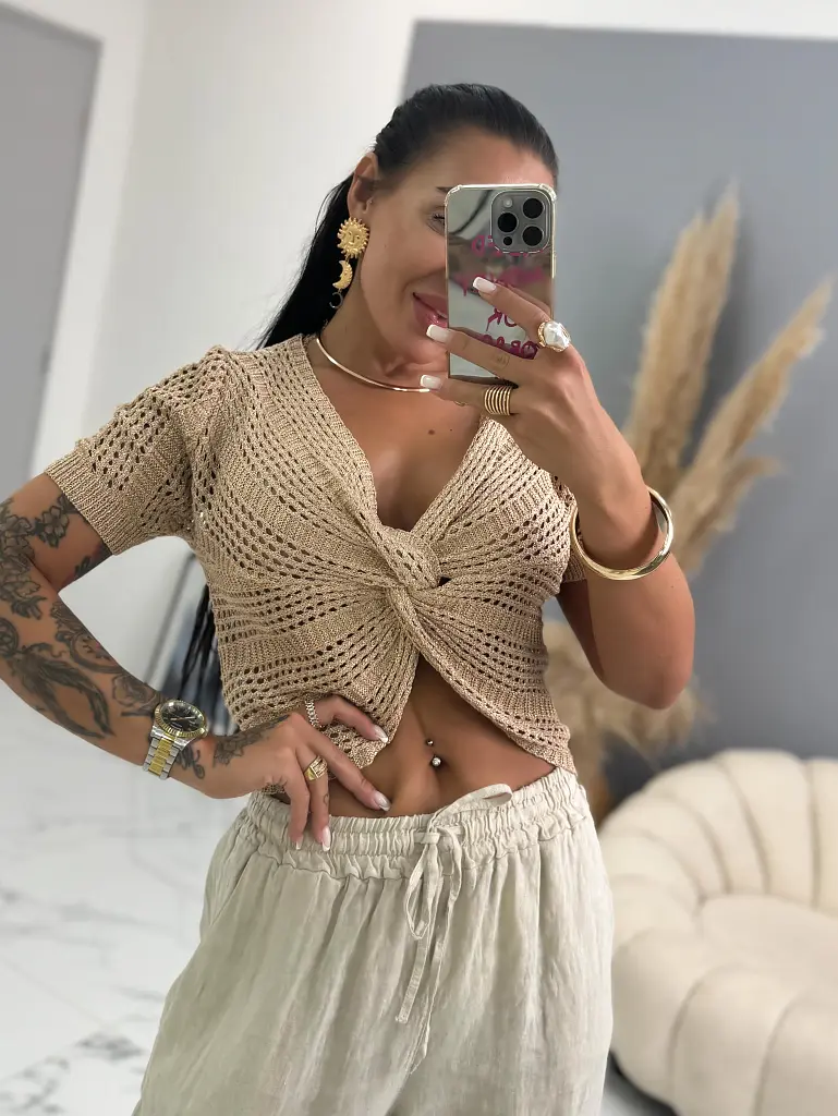 Trblietavý pletený top DETRA - next