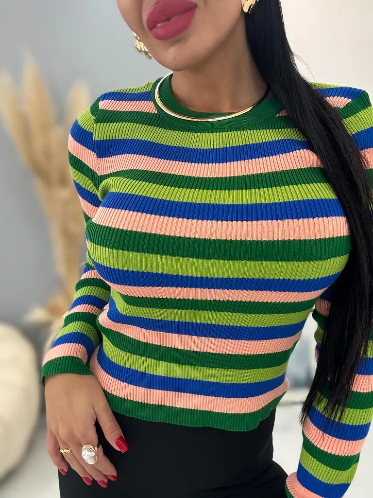 Vrúbkovaný farebný pulóver JAZLYN+ - next