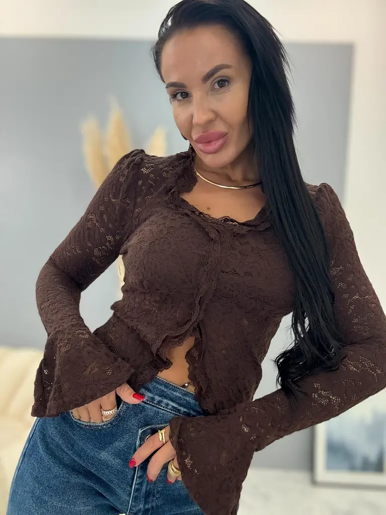 Čipkovaná blúzka s dlhým rukávom EDENIA