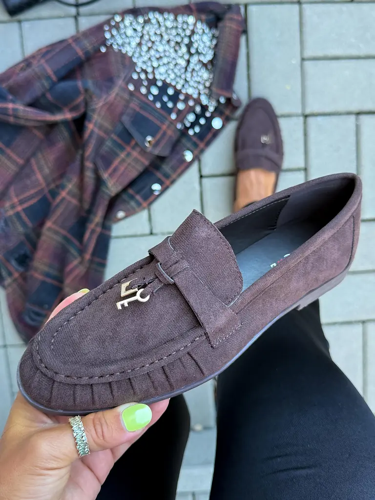 Mokasíny so zlatou ozdobou WRENA - next