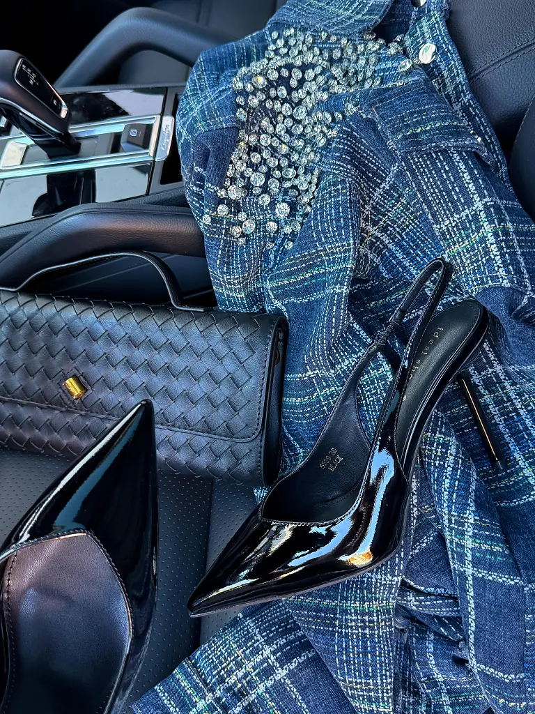 Čierne sandále CARMINE- - next