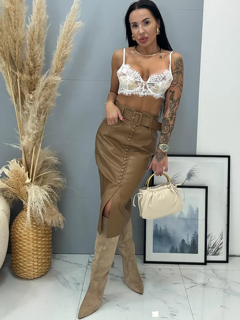 Koženková sukňa s opaskom BELLA - next