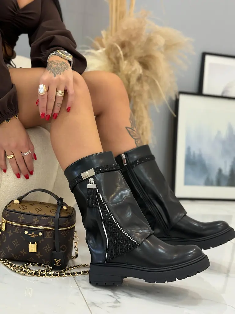 Dámske čižmy zdobené kamienkami ADIRA+