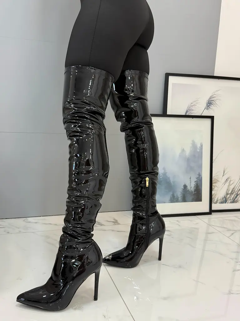 Lakované čižmy nad kolená DALIDA