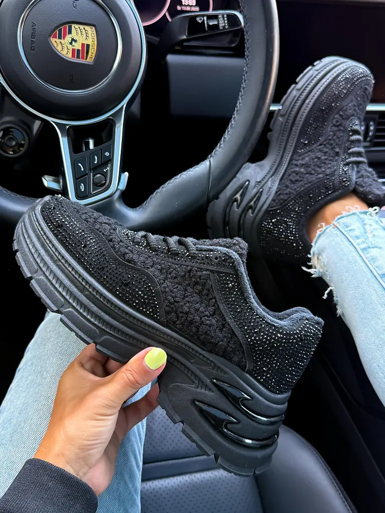 Platformové teddy tenisky zdobené kamienkami MARGOT - next