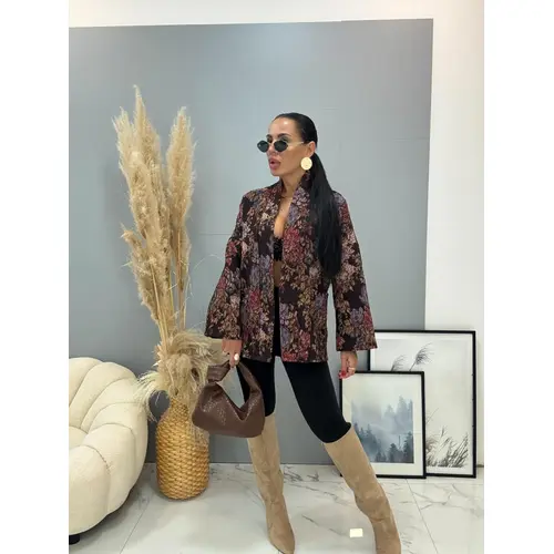 Štrukturovaný oversized blejzer MAYA veľkosť: one size