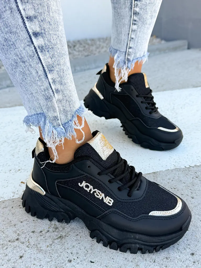 Platformové tenisky so zlatými detailmi OLYMPIA