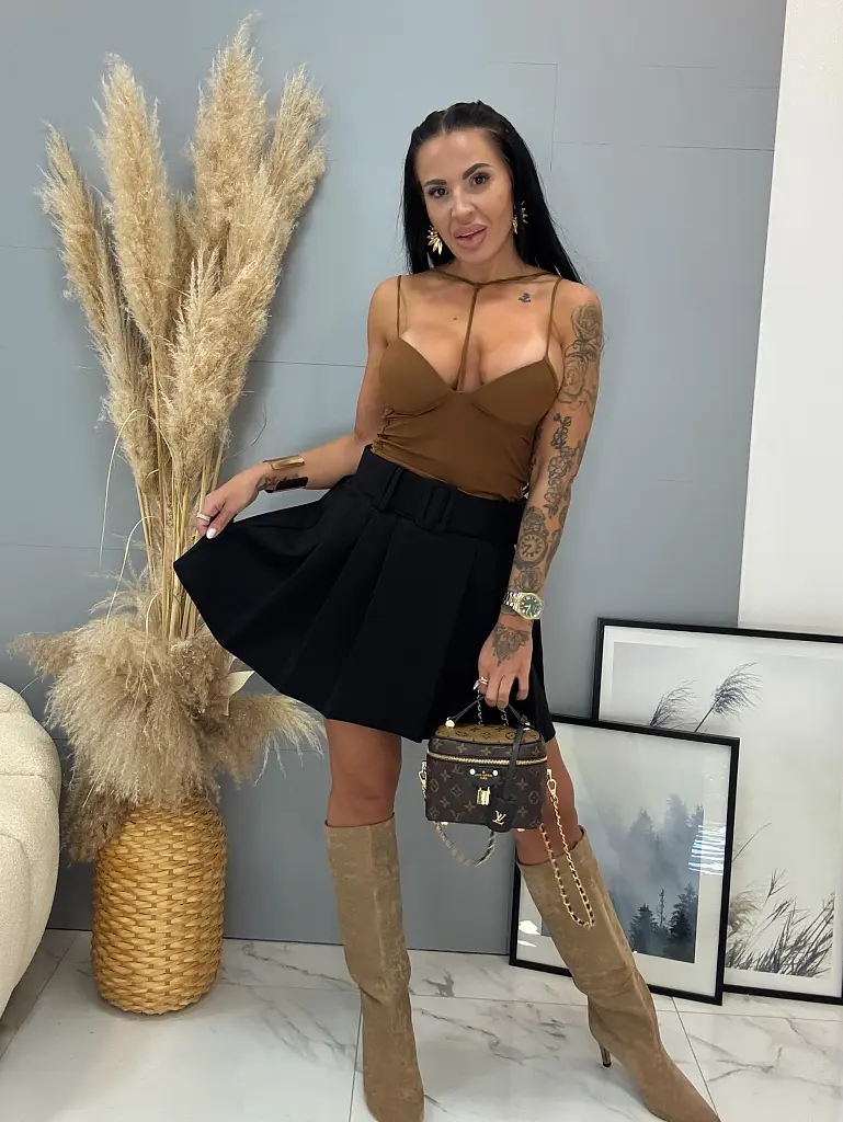 Sukňové nohavice s opaskom LYLEA - next