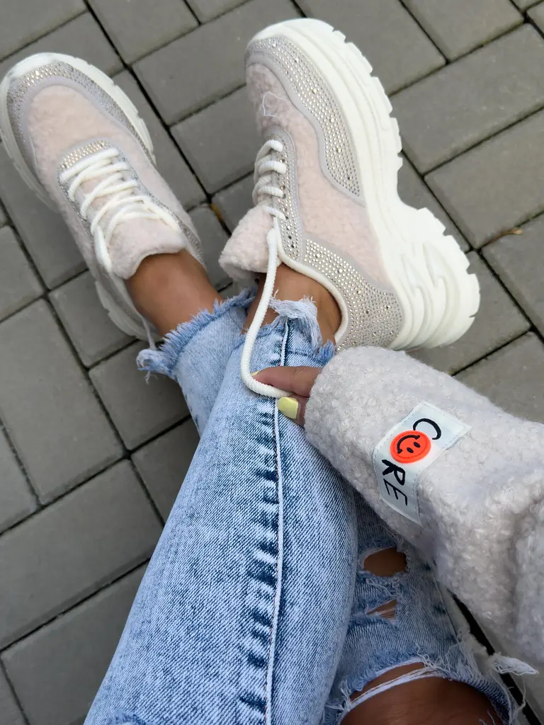 Platformové teddy tenisky zdobené kamienkami MARGOT