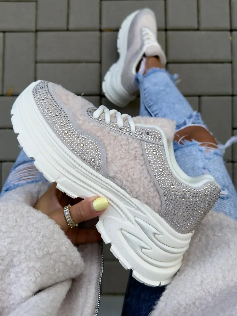 Platformové teddy tenisky zdobené kamienkami MARGOT - next