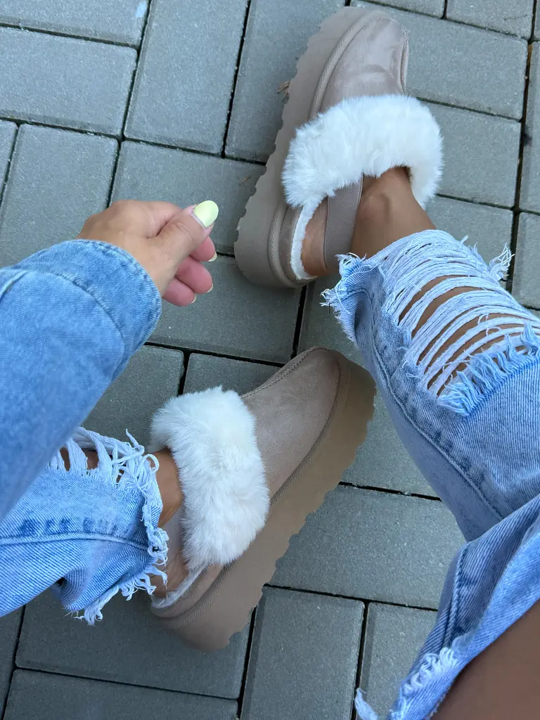 Teplé semišové papuče LETTYNA+ - next