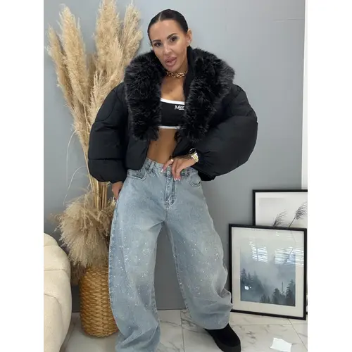 Čierna bunda s kožušinou DORIYA veľkosť: M/L
