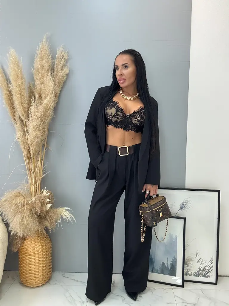 Čierne wide-leg nohavice s opaskom EVELYNE - next