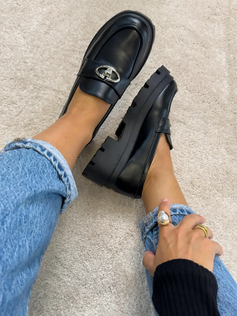 Čierne mokasíny EFORA