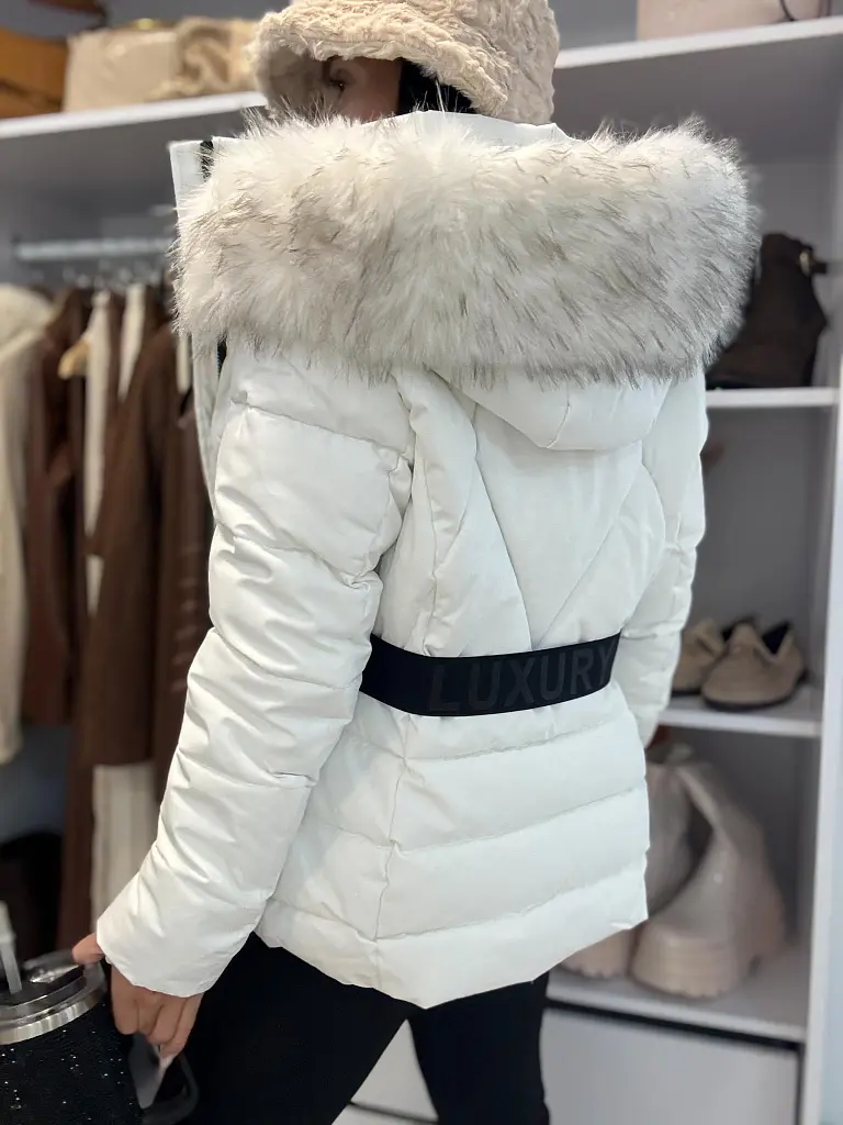 Bunda s kožušinou a kapucňou MILLIE - next