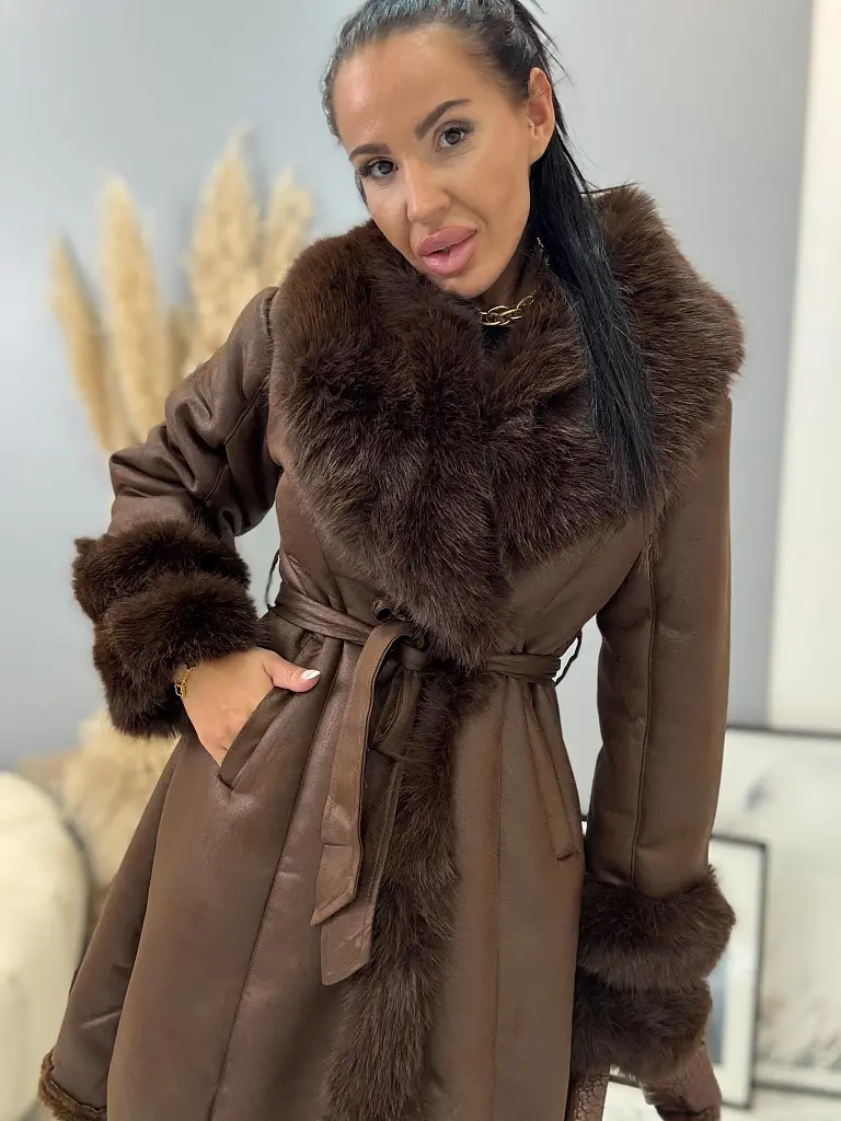 Velúrový dlhý kabát s kožušinou ANYTA