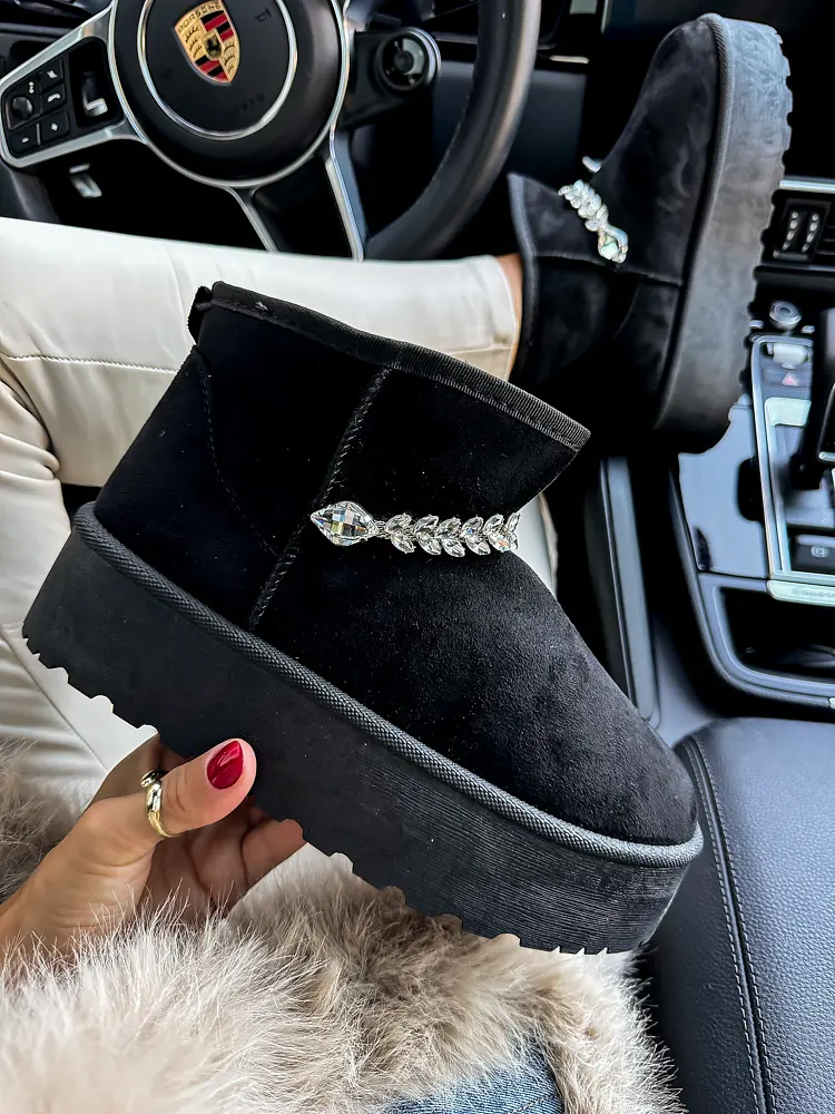 Dámske snehule so striebornou ozdobou YARA