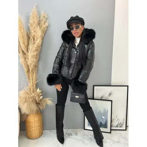 Bunda s kožušinou a kapucňou ADRENA veľkosť: L