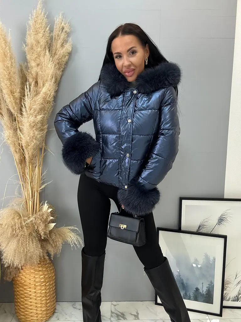 Bunda s kožušinou a kapucňou ADRENA - next