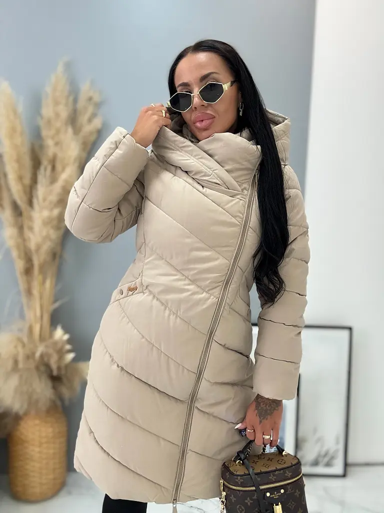 Štepovaná bunda s kapucňou a opaskom MARSELA - next