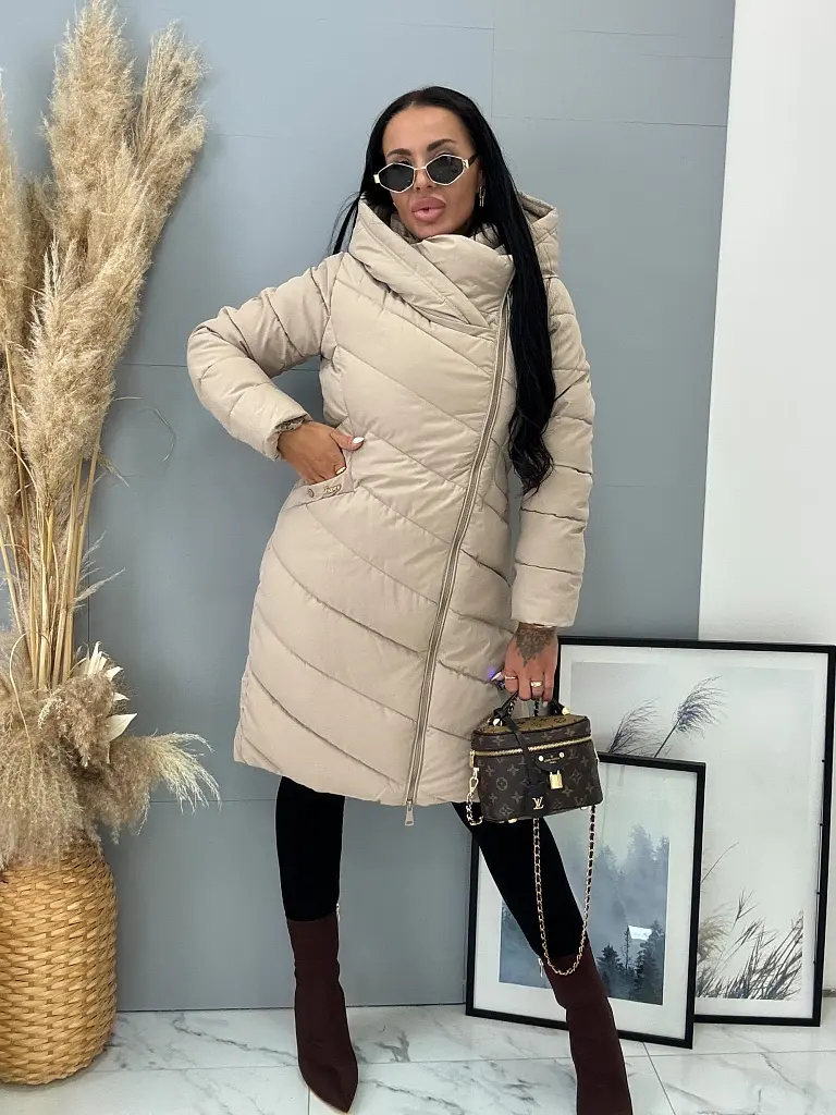 Štepovaná bunda s kapucňou a opaskom MARSELA