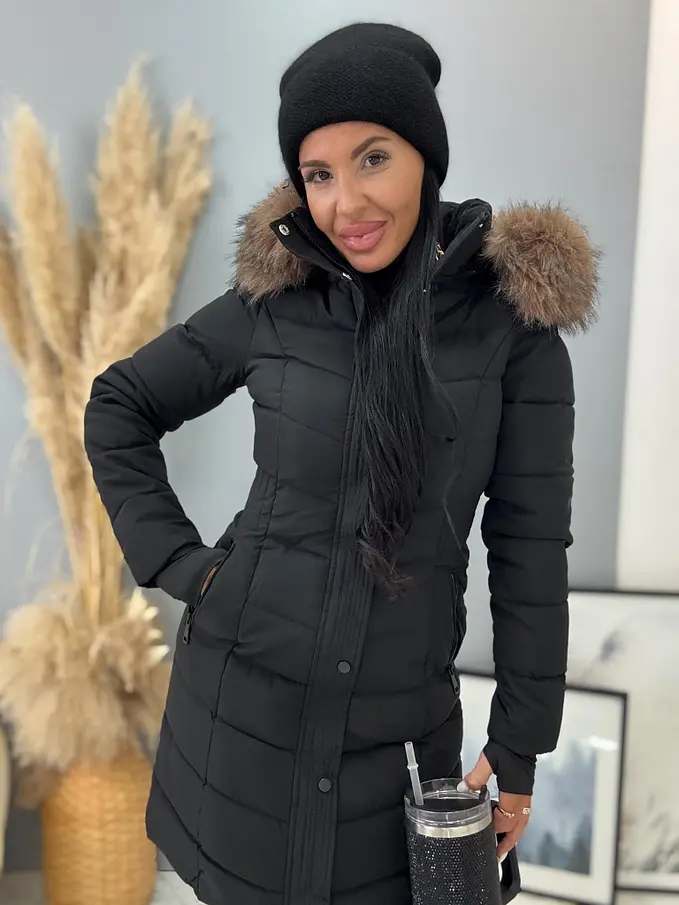 Dlhá štepovaná čierna bunda s kapucňou BABETTE+