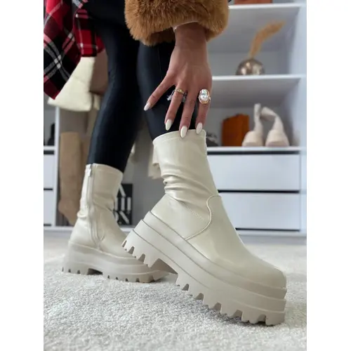 Členkové čižmy PANKA+ veľkosť: 39 Členkové čižmy PANKA+ veľkosť: 39