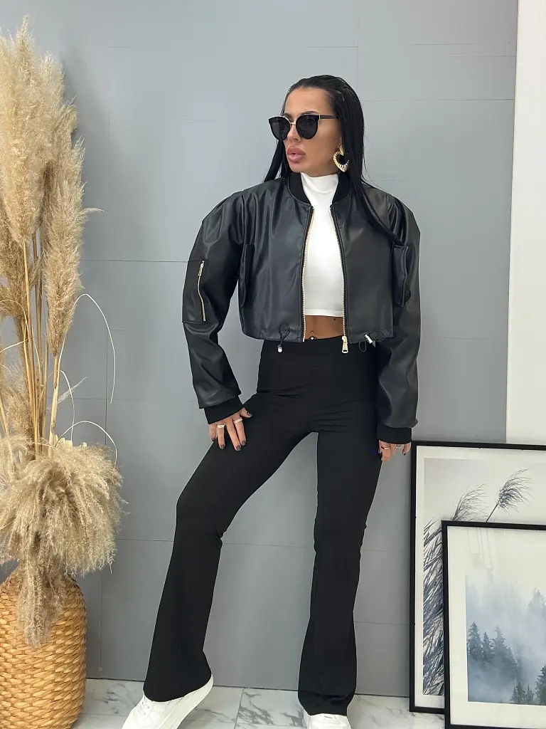 Čierne zvonové legíny CAROLINE - next