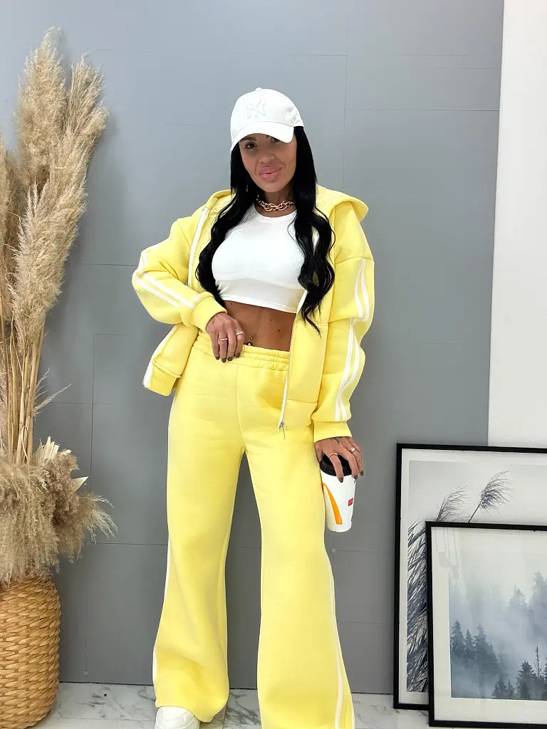 Zateplená športová súprava s kapucňou GELIRA - next