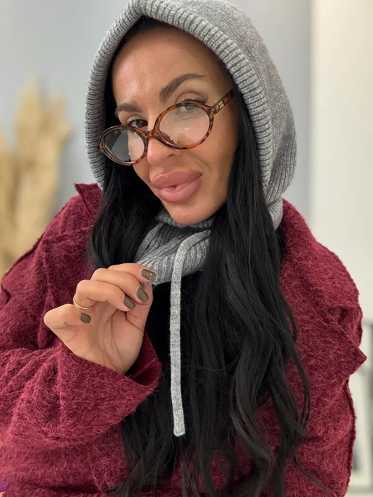 Vlnená kukla dámska - next