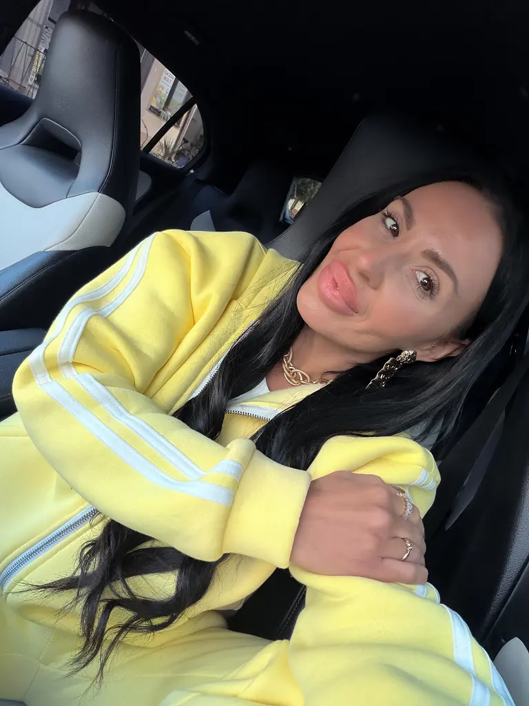 Zateplená športová súprava s kapucňou GELIRA