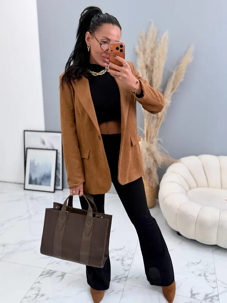 Semišové sako s vypchávkami na ramenách RYLIA