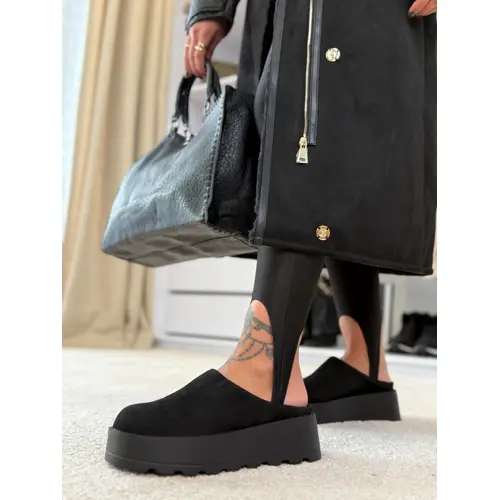 Teplé semišové topánky FROVIA veľkosť: 36 Teplé semišové topánky FROVIA veľkosť: 36