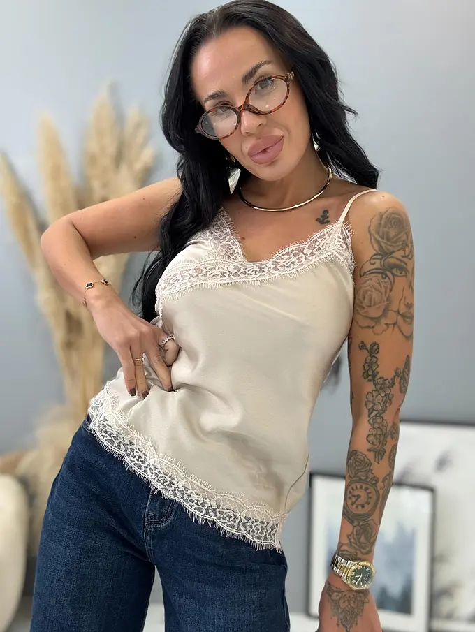 Saténový top s čipkou DAYANA