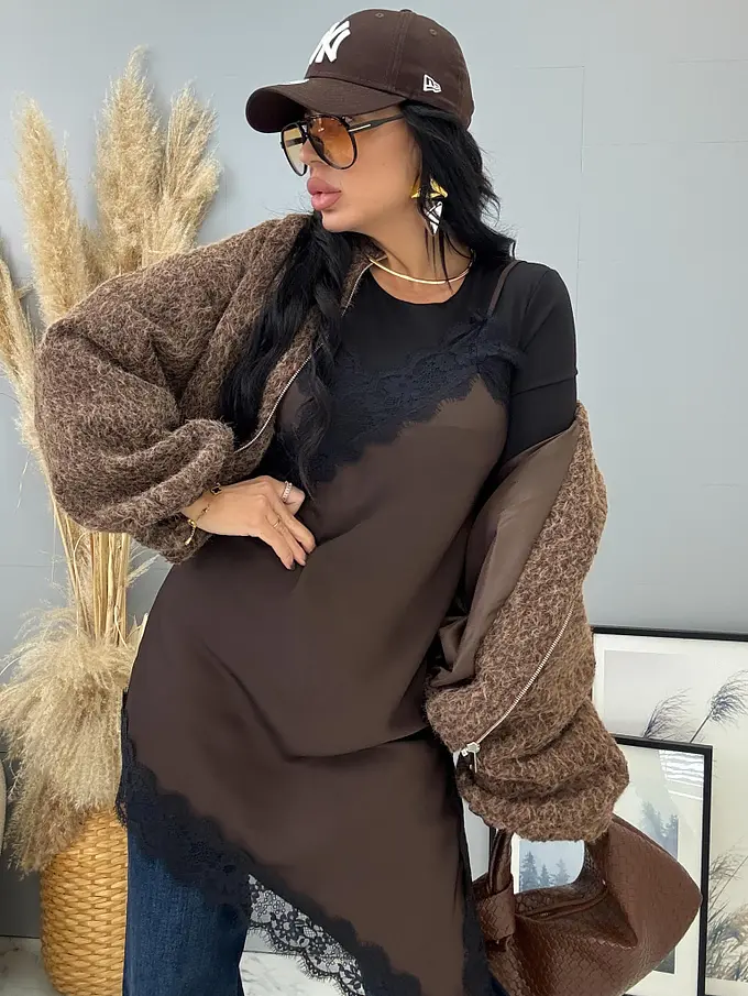 Saténové šaty so čipkou LAYLAH