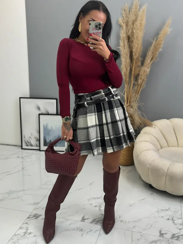 Kockovaná plisovaná sukňa s opaskom RONA+