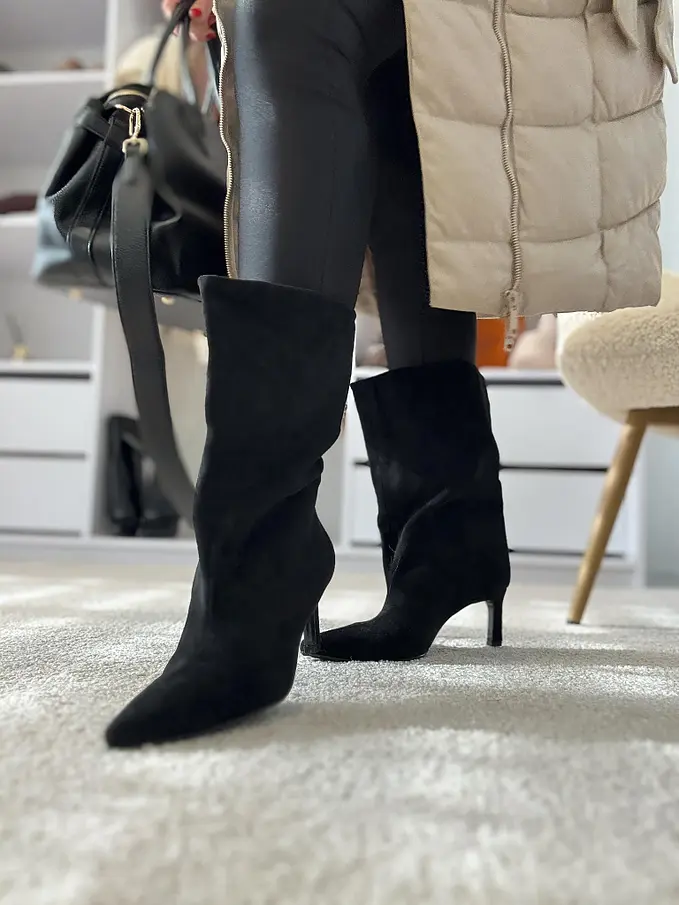 Čierné semišové čižmy AVELENA