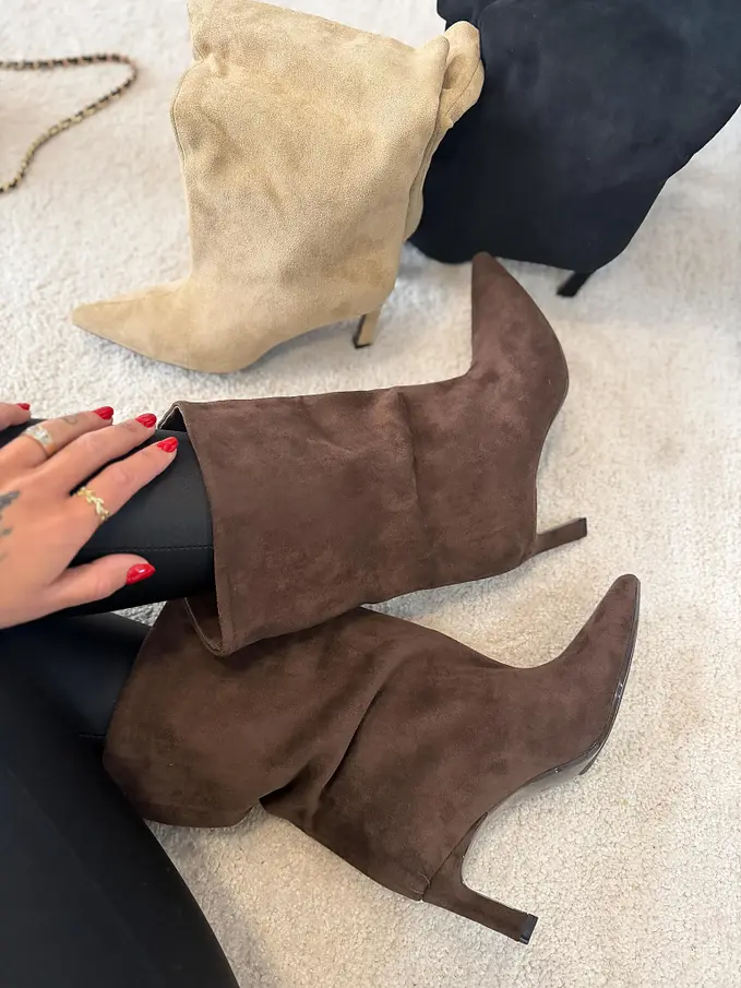 Hnedé semišové čižmy AVELENA