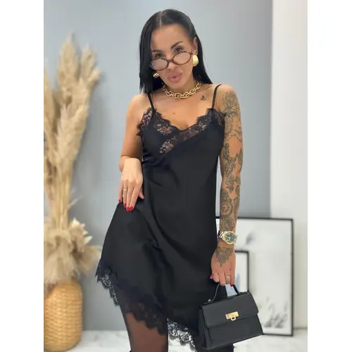 Saténové šaty so čipkou LAYLAH veľkosť: one size