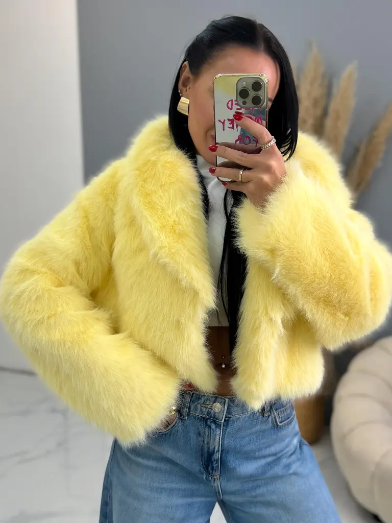 Krátka kožušinová bunda CALIANA - next