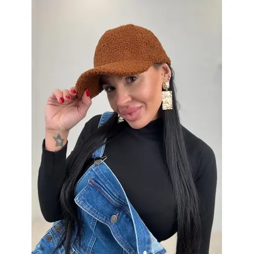 Hnedá uzlíková šiltovka farba: camel