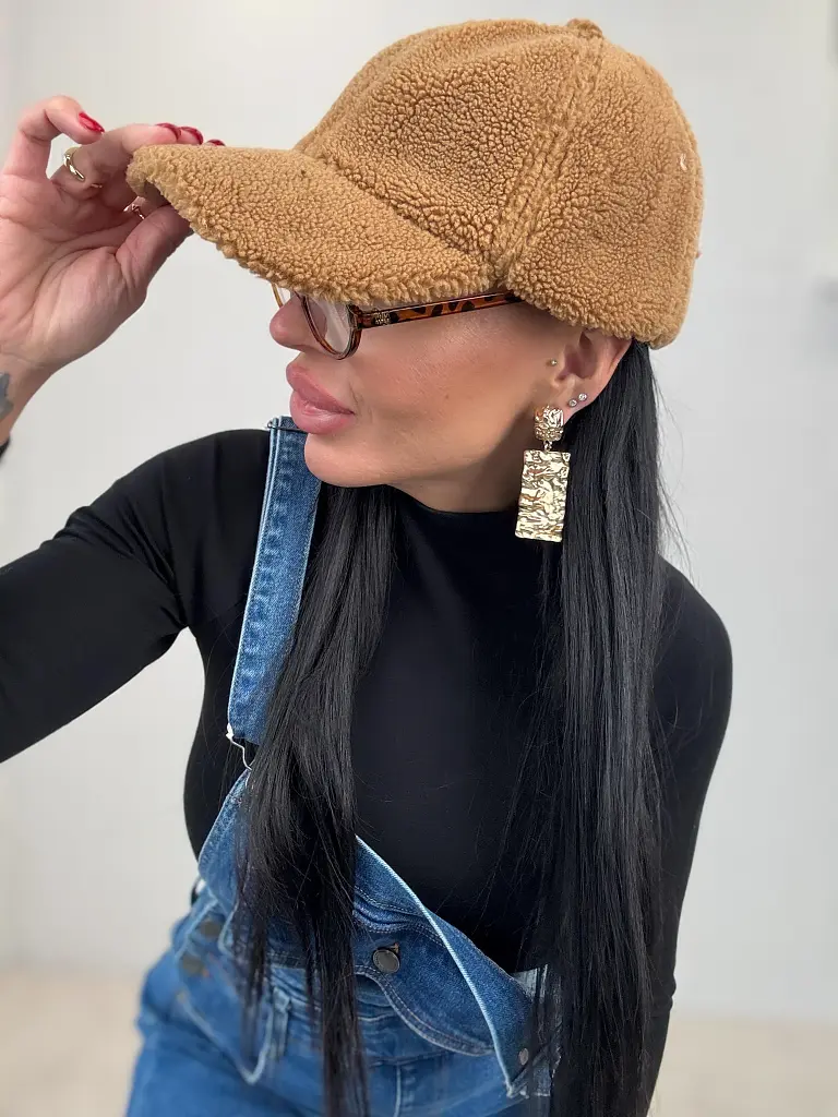 Teddy šiltovka  - next