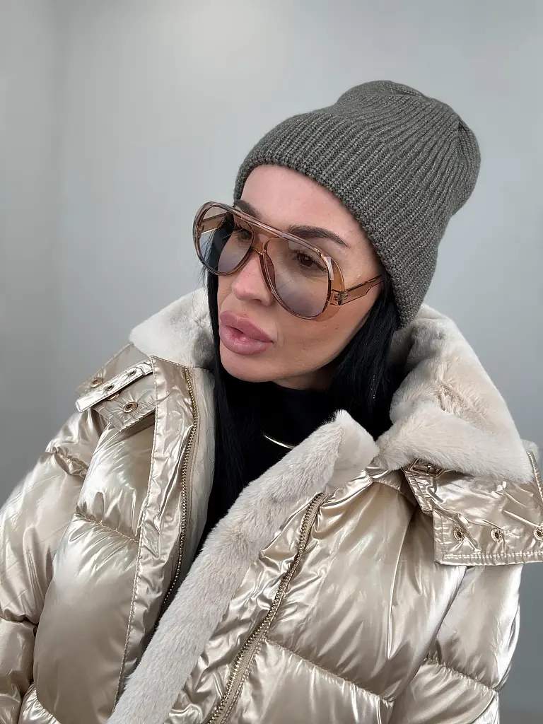 Pletená čiapka - next