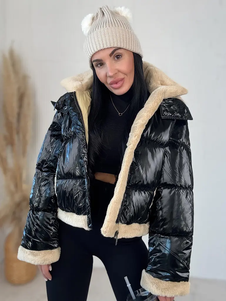 Dámska bunda s kapucňou a kožušinou  BRANIA