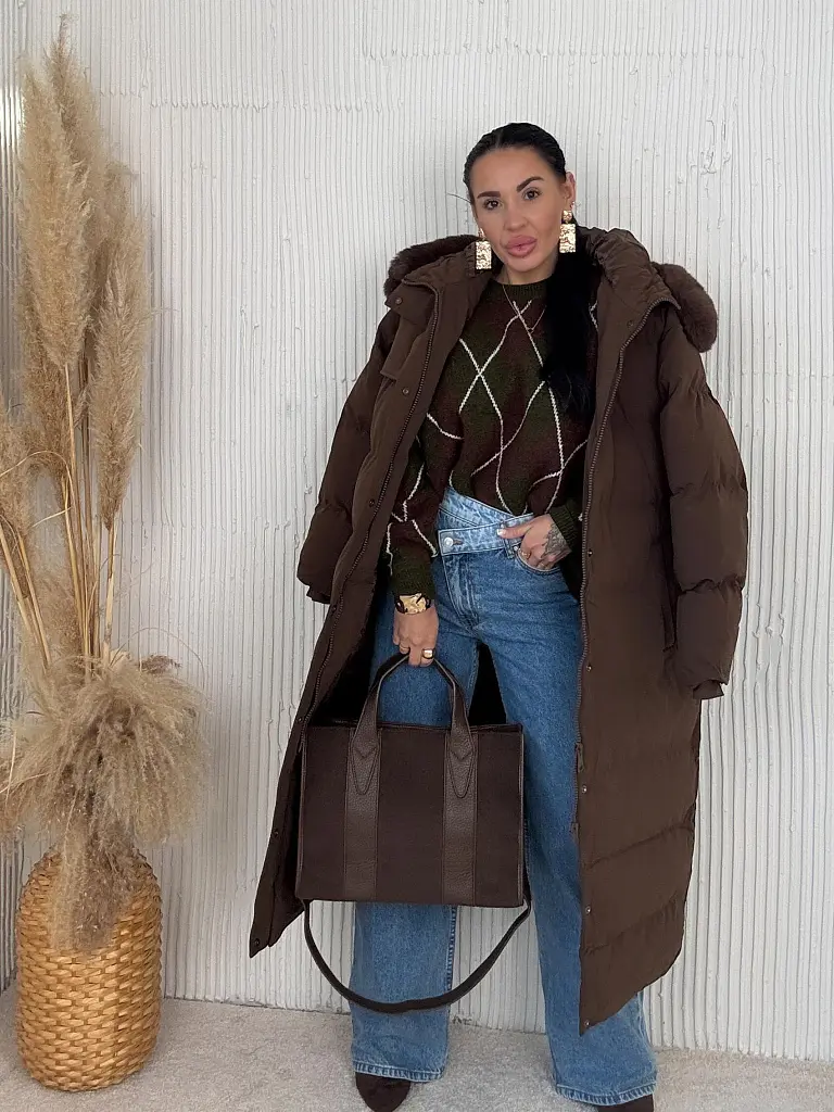 Dlhá bunda s kožušinou a kapucňou NESIA - next