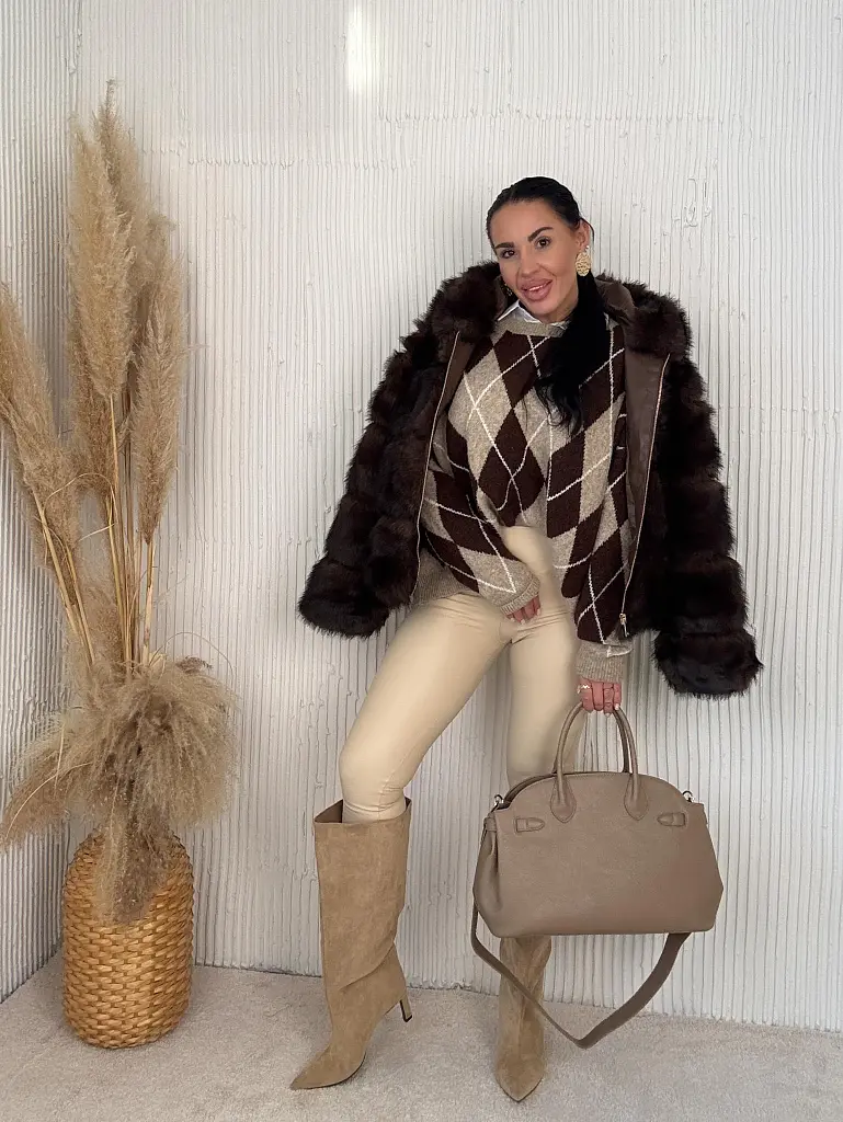 Koženková kožušinová bunda s kapucňou CHERRY - next