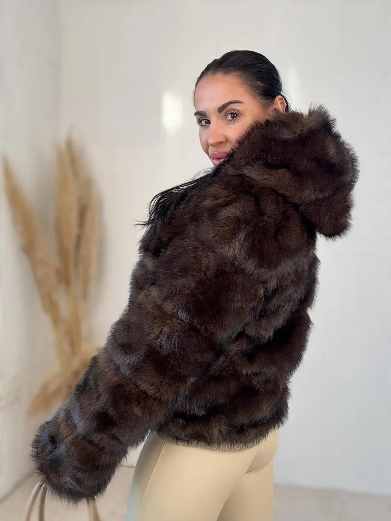 Koženková kožušinová bunda s kapucňou CHERRY - next