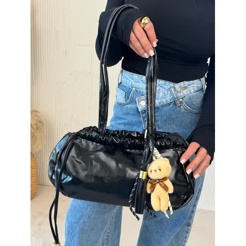 Dámska kabelka s medvedíkom PETRIA veľkosť: farba: black